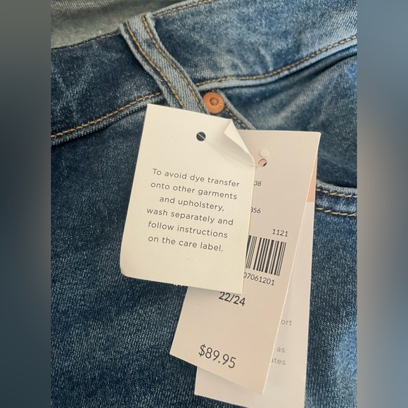 NWT Lane Bryant Fit Genius Bootcut Denim Jeans Distressed Sz 22/24 Comfort - Picture 7 of 7